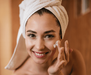 rutina antiedad con proteccion solar diaria